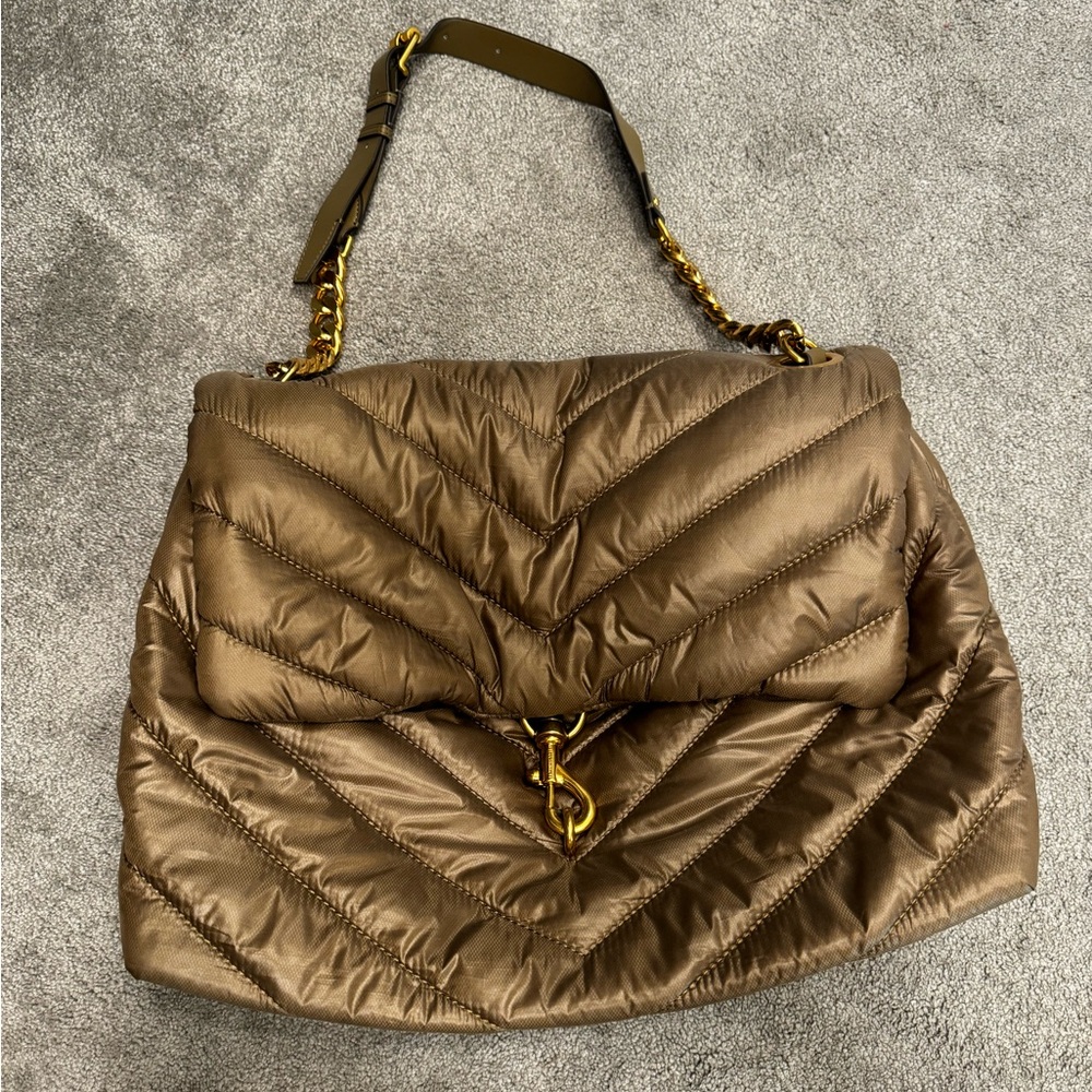 Large Rebecca Minkoff purse.